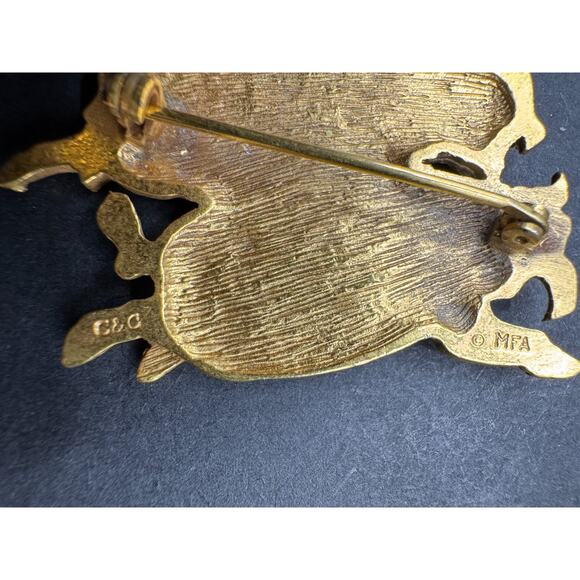 Vintage C & C MFA Museum of Fine Arts Gold Tone Dancing Pigs Brooch Pin - Picture 8 of 9